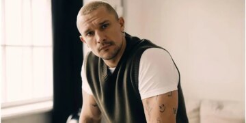 Актор Тарас Цимбалюк потрапив у ДТП на Великдень. У поліції розкрили всі деталі аварії