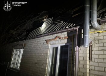 рф масовано атакувала дронами підприємство у Люботині, є постраждалі працівники