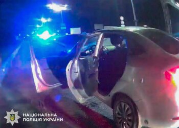 У Києві підліток на авто бабусі влаштував нічні перегони із друзями, відкрито провадження