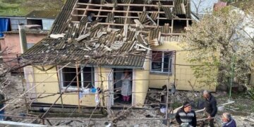 Окупанти атакували Миколаївщину: постраждали двоє людей