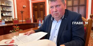 Чоловіки призовного віку масово вступають на перший курс? Ректор Університету Шевченка спростував чутки