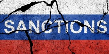 Санкції, які справді болять: ЄС нарешті вдарив по схемах Кремля