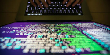 Британія попереджає про нову еру кібератак на тлі розвитку штучного інтелекту