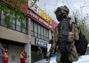 Очевидиця теракту у Києві розповіла про поведінку стрілка