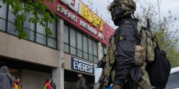 Очевидиця теракту у Києві розповіла про поведінку стрілка