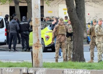 Чоловіка, що влаштував стрілянину у Києві та захопив заручників, ліквідовано