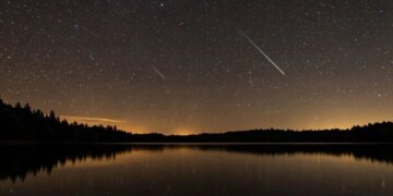 Пік зорепаду Ліриди в Україні: коли і як спостерігати