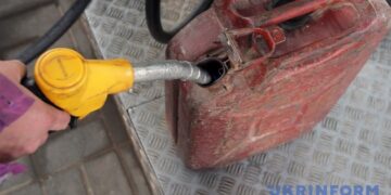 Росія заборонила експортувати бензин до кінця липня