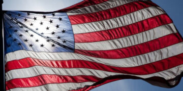 Кандидат у губернатори Каліфорнії відмовився від балотування через секс-скандал