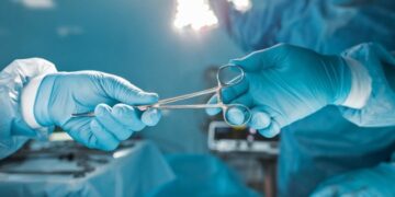 Імплантація та заміна електрокардіостимулятора безоплатні в межах Програми медгарантій – роз’яснення МОЗ