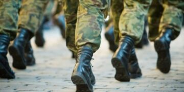 У Луганську росіяни посилили примусову мобілізацію