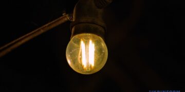 Укренерго прогнозує на понеділок обмеження лише для промисловості