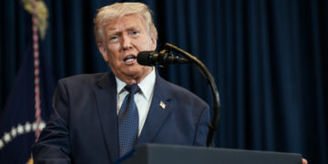 Трамп пояснив, чому скасував поїздку Віткоффа та Кушнера на переговори з Іраном