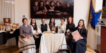 У Чикаго відбувся благодійний вечір «Слово не мовчить», присвячений видатним українкам