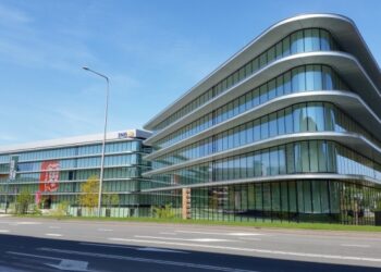 Нідерландський ING Bank не зміг позбутися свого бізнесу в Росії