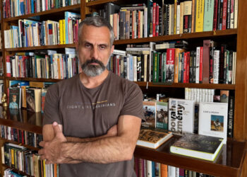 Росія, населенню якої роками промивали мізки, мала б пройти процес денацифікації – чеський аналітик