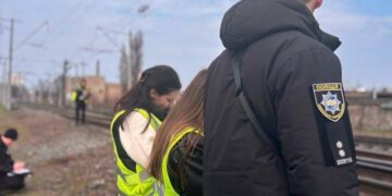 Небезпечні розваги на потягах: у Києві загинув школяр