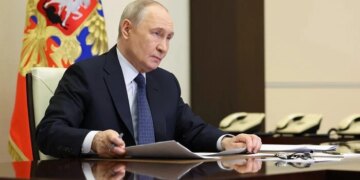 Кремль відреагував на готовність Мадяра «взяти слухавку»