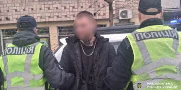 У Чернігові посеред вулиці сталася стрілянина