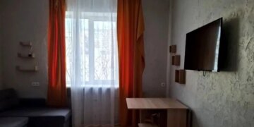 Найдешевша оренда у Києві. Який вигляд має квартира біля ринку «Троєщина» за 6 тис. грн