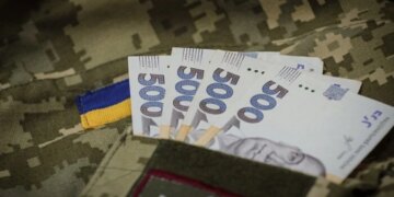 «Українське військо є щитом Європи і за це треба платити». Військовий омбудсман виступає за збільшення виплат