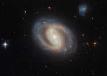 Hubble зафіксував активну спіральну галактику