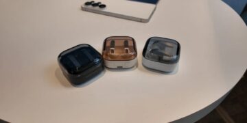 Samsung готує свої перші навушники з кістковою провідністю