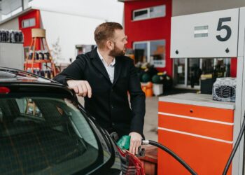 Чи скасують паливний кешбек з травня? У Мінекономіки пояснили, що буде з виплатами