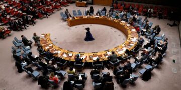 Росія та Китай “поховали” резолюцію ООН про Ормузьку протоку