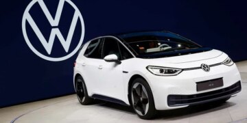 Volkswagen сигналізує про проблеми для китайських виробників електроавто