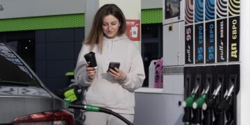 Пальне дешевшає? Що відбувається з цінами на АЗС 9 квітня