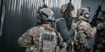 Готував удари балістики: СБУ викрила “крота” на стратегічному підприємстві