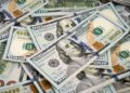 Що буде з доларом у травні: експерт дав прогноз курсу і назвав головні ризики