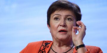 Війна з Іраном вдарить по всіх: МВФ очікує зростання цін і уповільнення економіки