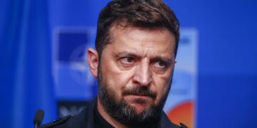 Україна з’ясує у команди Трампа деталі пропозиції РФ про “перемир’я” на 9 травня, – Зеленський