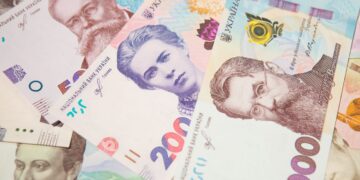 Кабмін виділив ще 2 млрд гривень на “єВідновлення”: яку компенсацію можна отримати