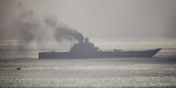 Два кораблі й радар за одну ніч: ГУР атакували Чорноморський флот