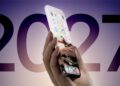 Ювілейний iPhone 2027 отримає унікальний OLED-дисплей