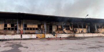 Під ударом сухарики та чіпси. РФ втретє за рік атакувала склади Star Brands у Павлограді