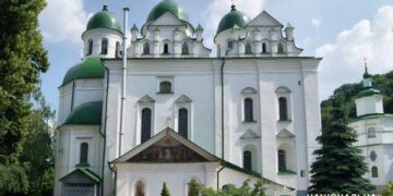 Скандальна реконструкція в Києві: чиновника звинувачують у розтраті