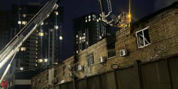 Ніч терору в Києві: росіяни вдарили балістикою у дві хвилі