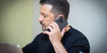 Зеленський обговорив із Гроссі ситуацію на ЗАЕС