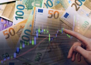 Євро наблизилося до 51, долар опустивсь: курс на 13 квітня та чи оподатковується крипта