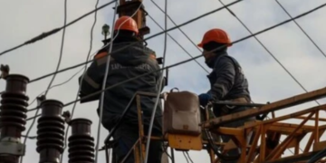 Зникла електрика – заблоковано рух: що сталось у центрі Києва