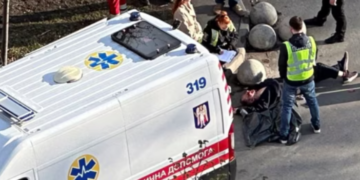 Сьома жертва терориста в Києві: чоловік пожертвував життям заради дитини