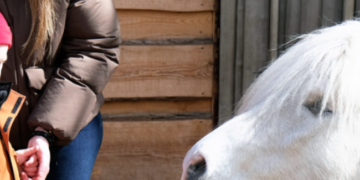 Казковий звір у Київзоо: хто зустрічає відвідувачів, – ФОТО