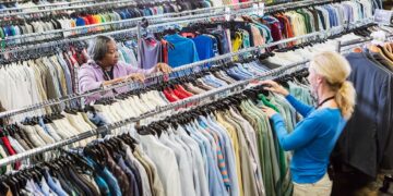 Американці масово переходять на секонд-хенд: попит зріс у 9 разів