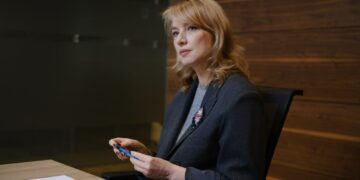 Рада підтримала повернення конкурсів на посади держслужби