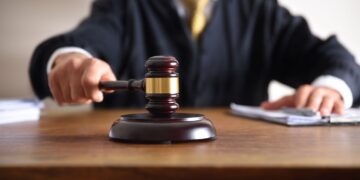 Працівник ТЦК вперше отримав вирок за перешкоджання омбудсмену