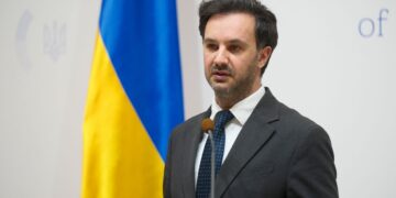 Цілодобовий тролінг: Україні епічно відповіла на щоденний абсурд уряду Угорщини